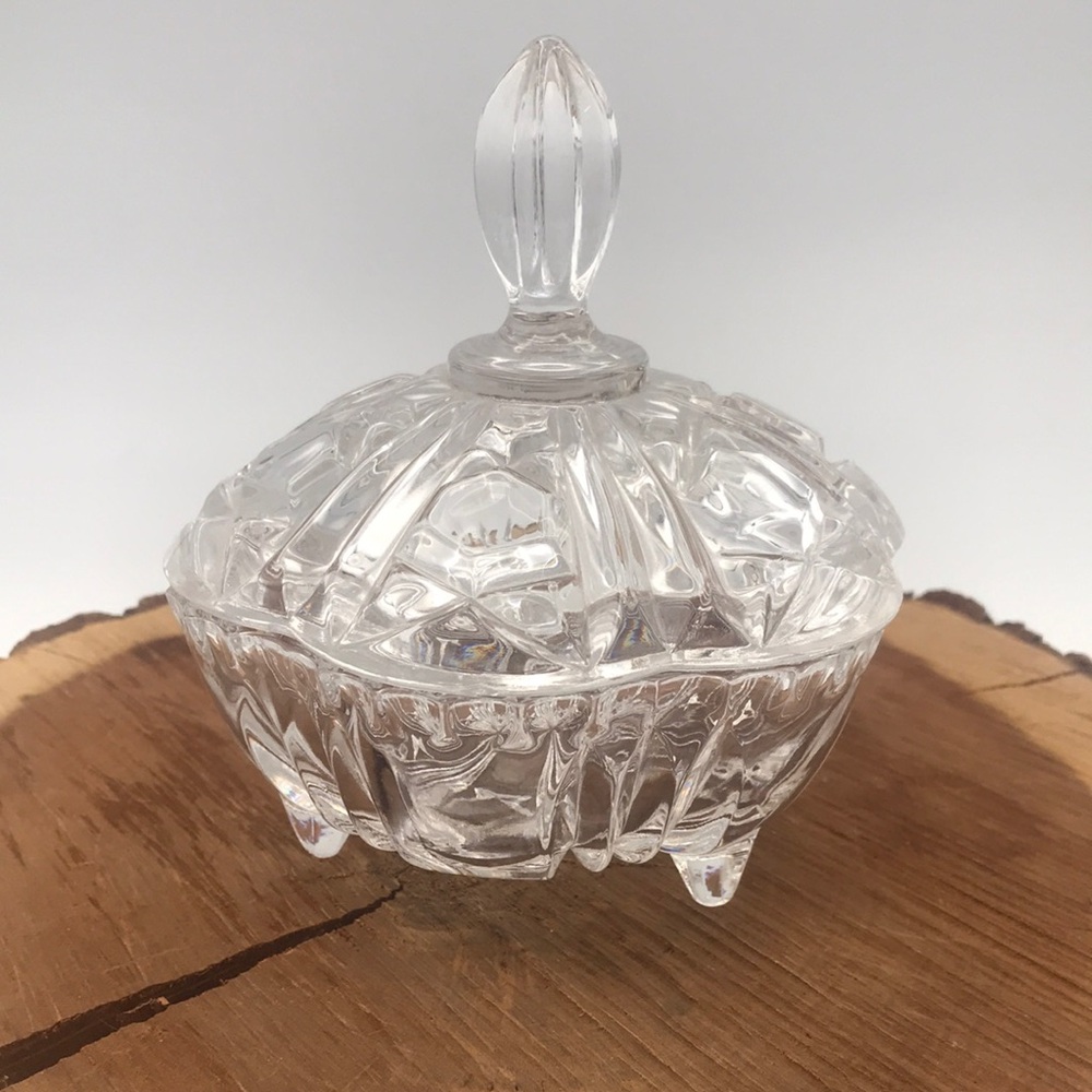 VTG Elegant Clear Pressed Glass Footed Candy‎ Dish with Lid